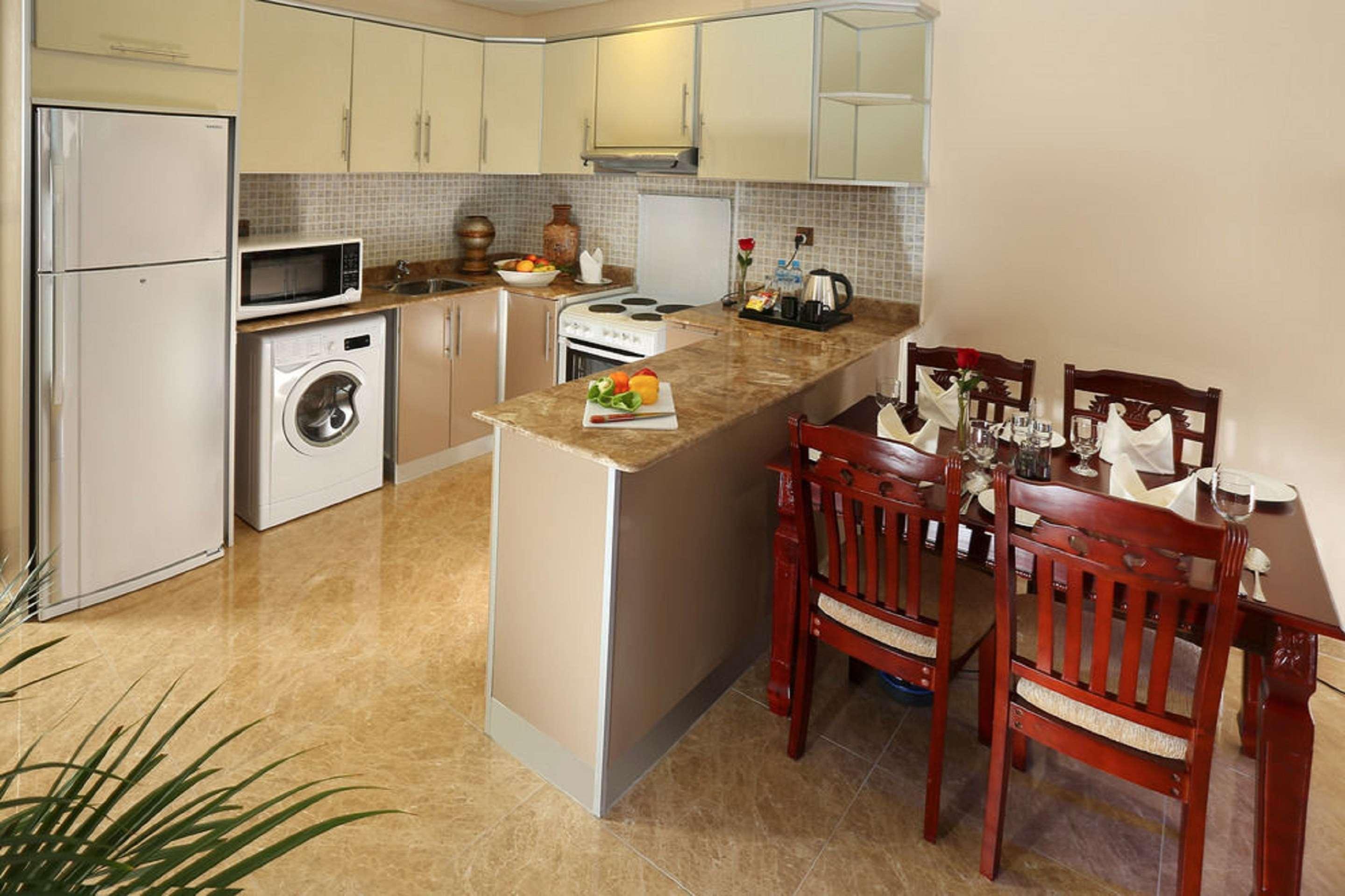 Best Western Plus Salmiya Kuwait City Екстер'єр фото