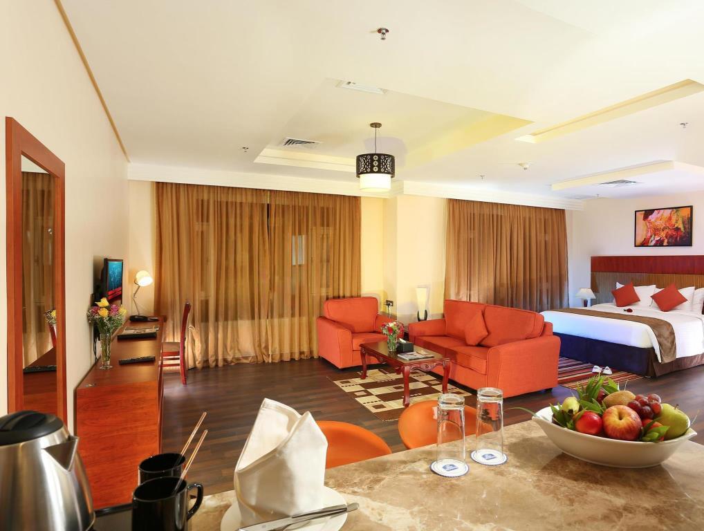 Best Western Plus Salmiya Kuwait City Екстер'єр фото